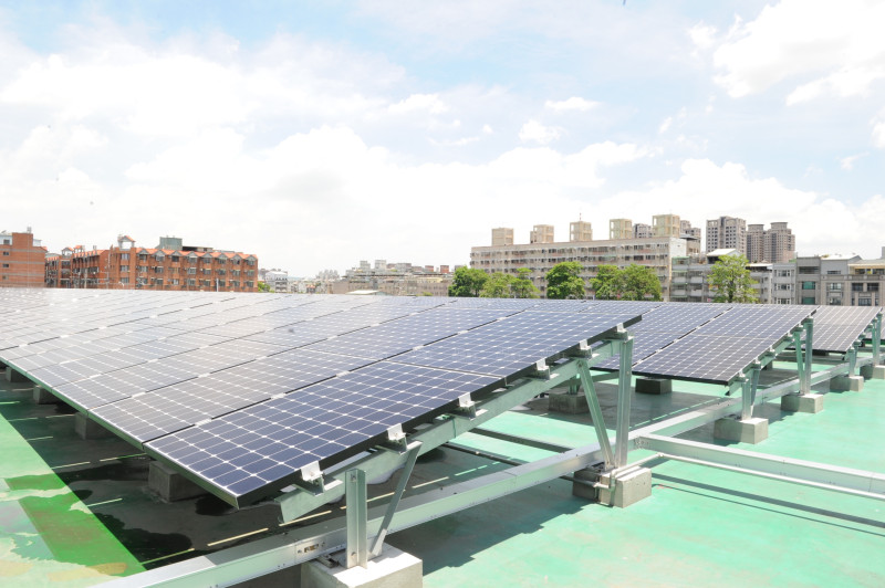 屋頂架設太陽能板  要增繳房屋稅嗎？