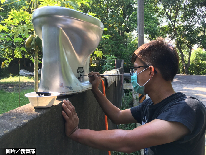 教育部給補助　青年社區深耕