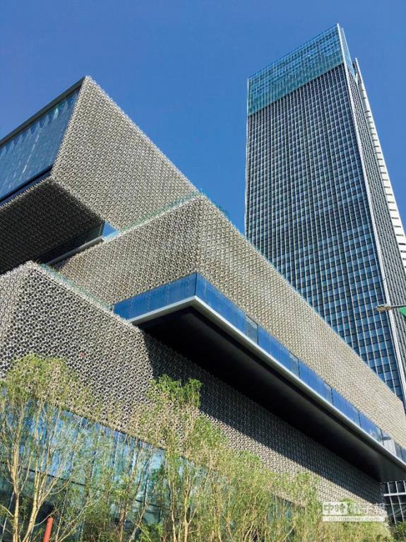 服務式辦公室夯 承租A辦月租千萬 年租金破億