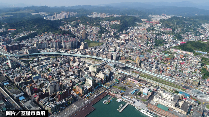 盼輕軌拉近北基  林右昌：與南港分工連結 