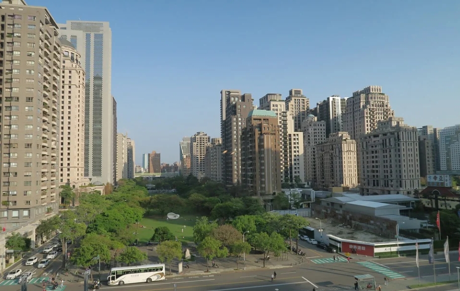 囤房稅2.0法人「看的到吃不到」 專家：恐漲租3~4%