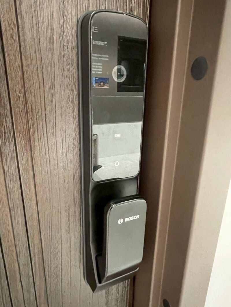 Bosch八合一電子鎖（攝影：樂屋特派員）