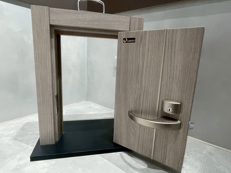日本大建室內門（攝影：樂屋特派員）