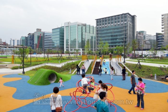 內湖106號公園地下停車場 開工動土