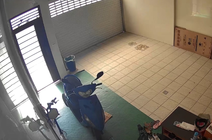 明明沒人「電子鎖自動開門」他嚇歪 一票網友也碰過 專家曝原因