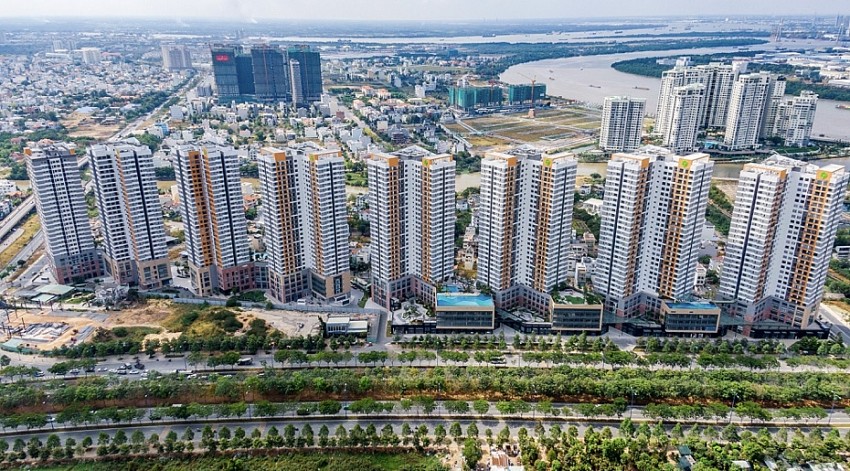 大型房地產公司接連延遲支付債券利息 長期資金壓力浮現 越南房市信用風...