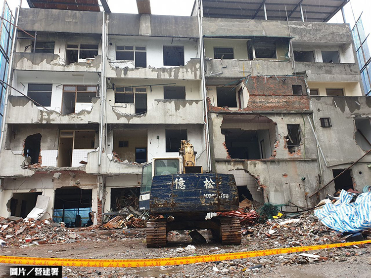 法令鬆綁！推動都更 加速危老屋重建