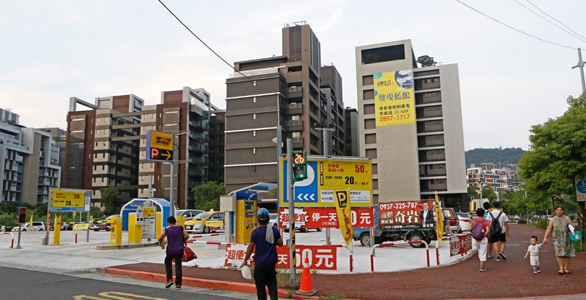 疫情衝擊下 市場不穩 購屋族感受房貸壓力增