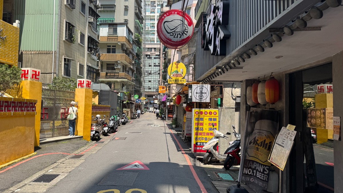 股市熱、房市冷！AI推升GDP衝9.33% 富哥：台股創新高是AI的，房市冷清清...