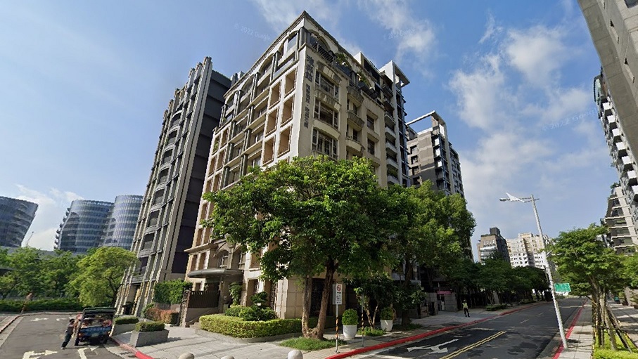 貴婦奈奈加拿大苦租地下室 台灣5房產淪法拍 轉手價漲1成