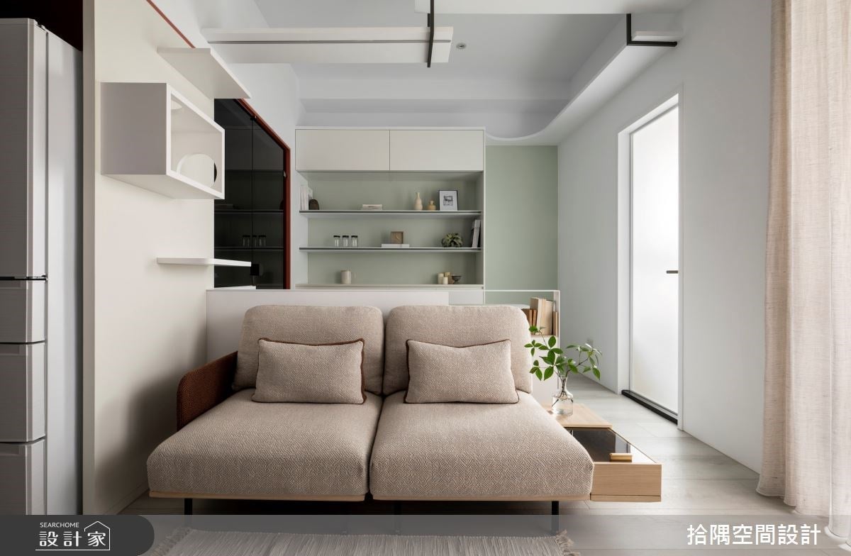 收納機能集中管理！簡化生活路徑、將收納櫃整合貓跳台，10 坪大套房化身...