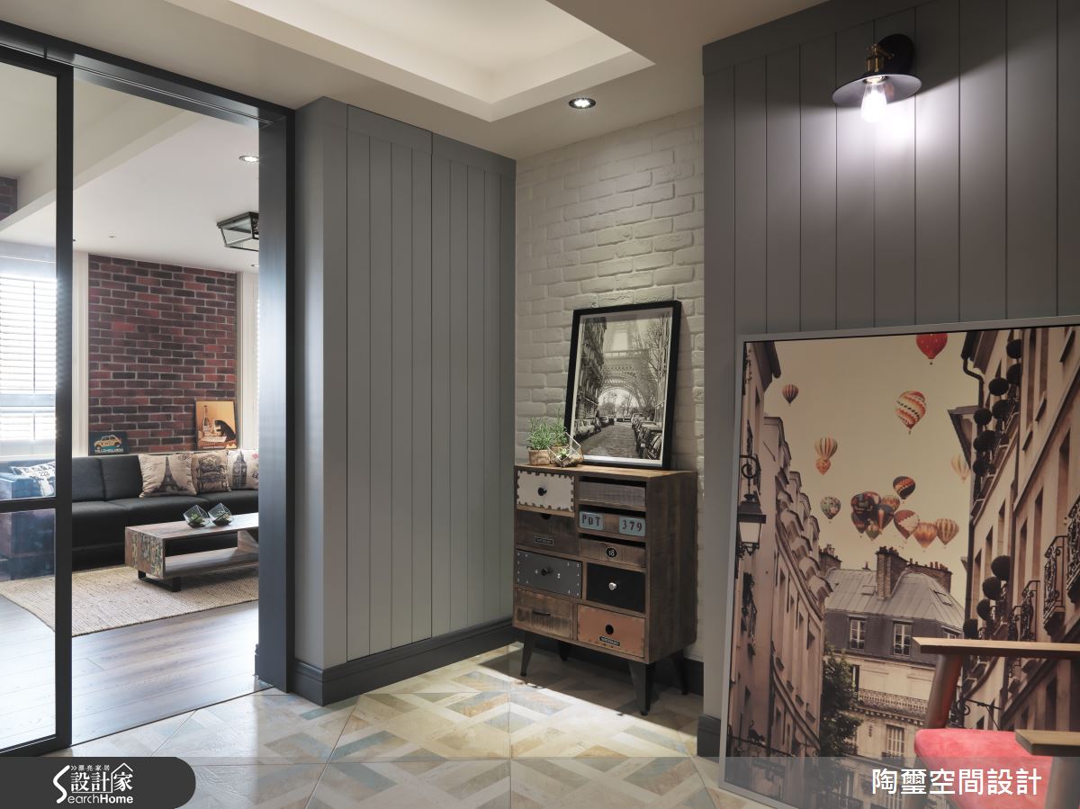 意圖使人戀愛！鮮明好色的 38 坪 Loft 居家