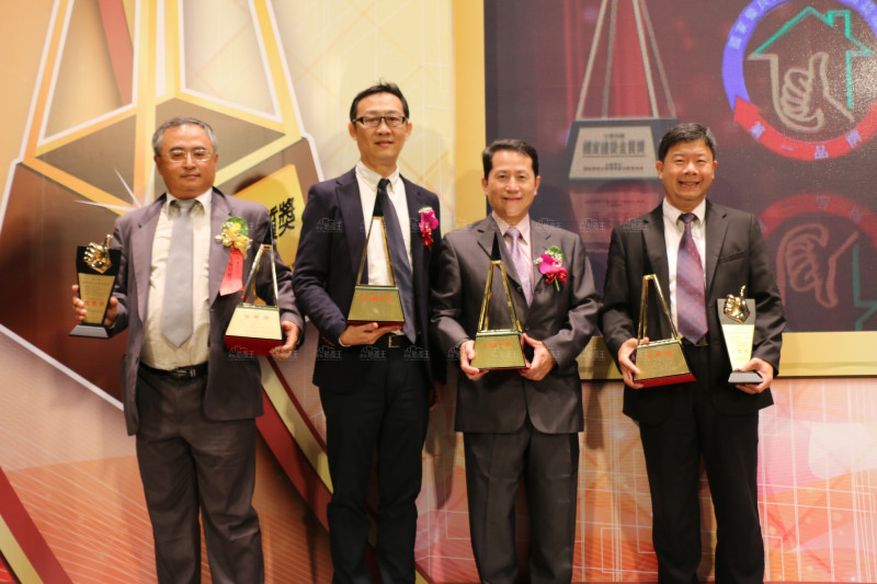豐邑機構 連續20年114座 「國家建築金質獎暨全國首獎」的榮耀肯定