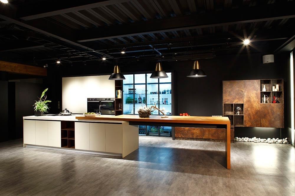 從鑑賞到體驗，雅登廚飾台南店，啟動廚具展示新風貌