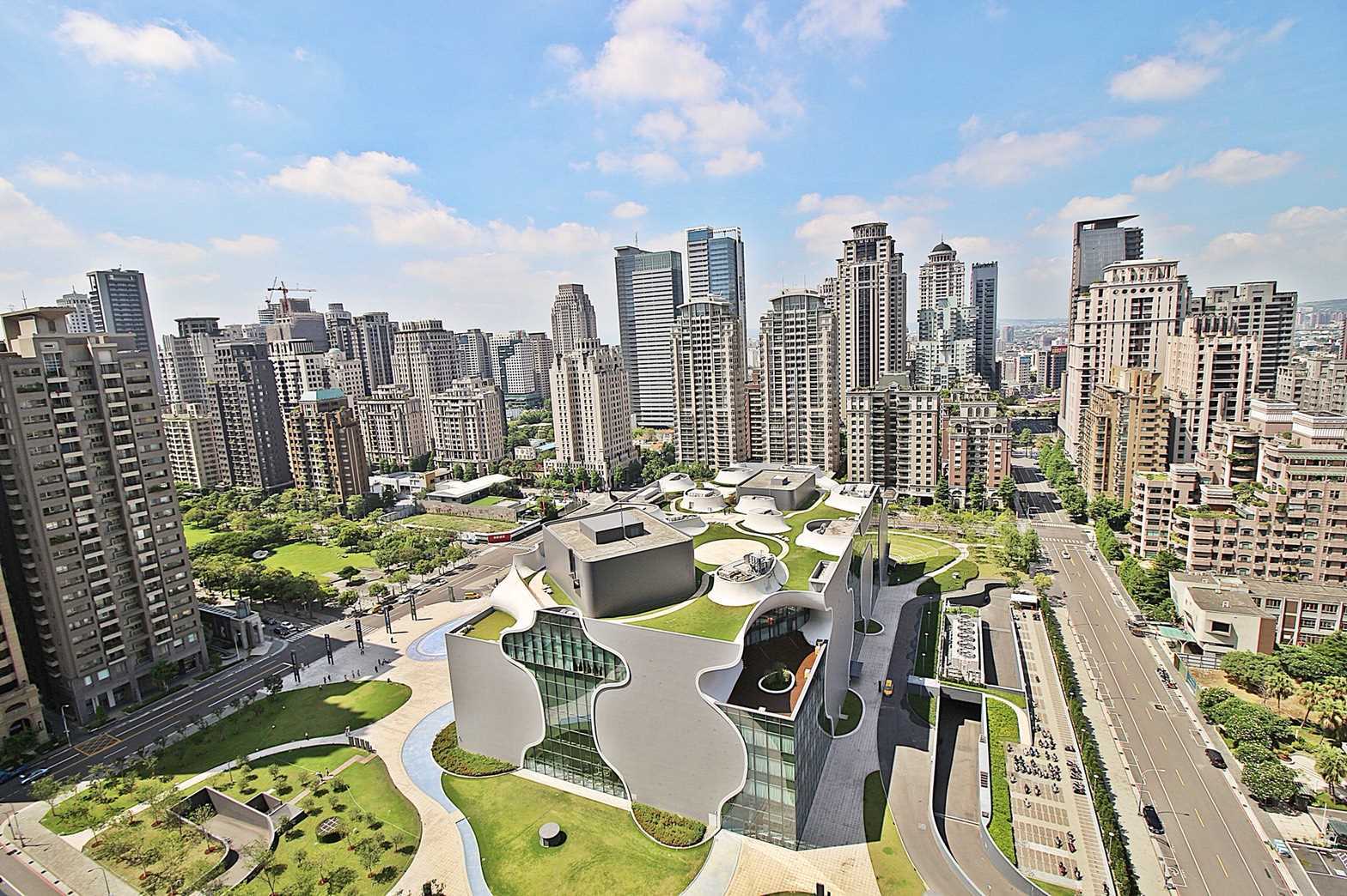 根本掃地機器人！2建商搶下7筆台中地 每坪單價300萬