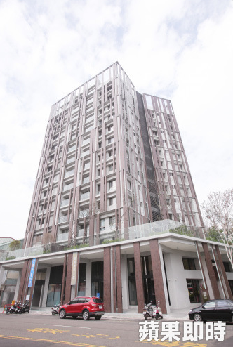 低自備硝煙起～　零元也能交屋？