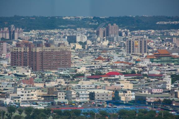 高雄去年推案爆量破千億