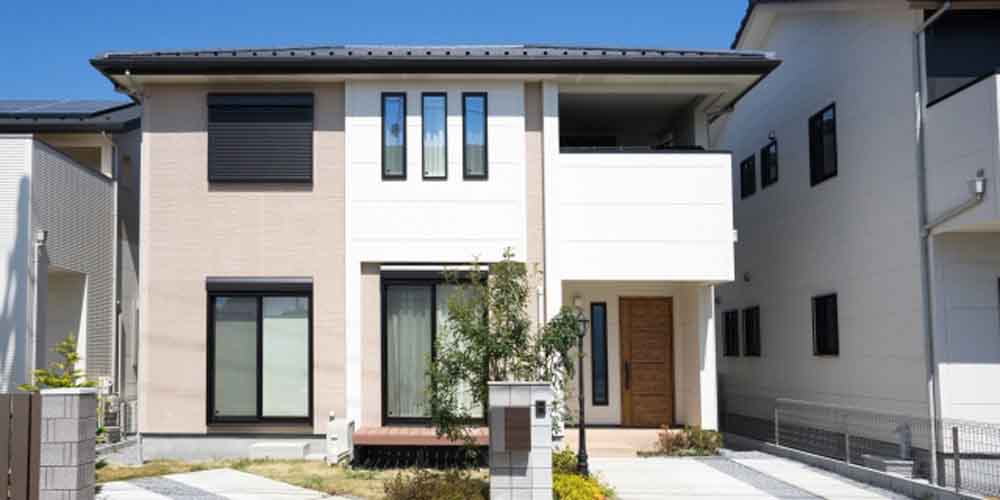 花600萬買透天厝 入住發現鄰居是3座墓碑