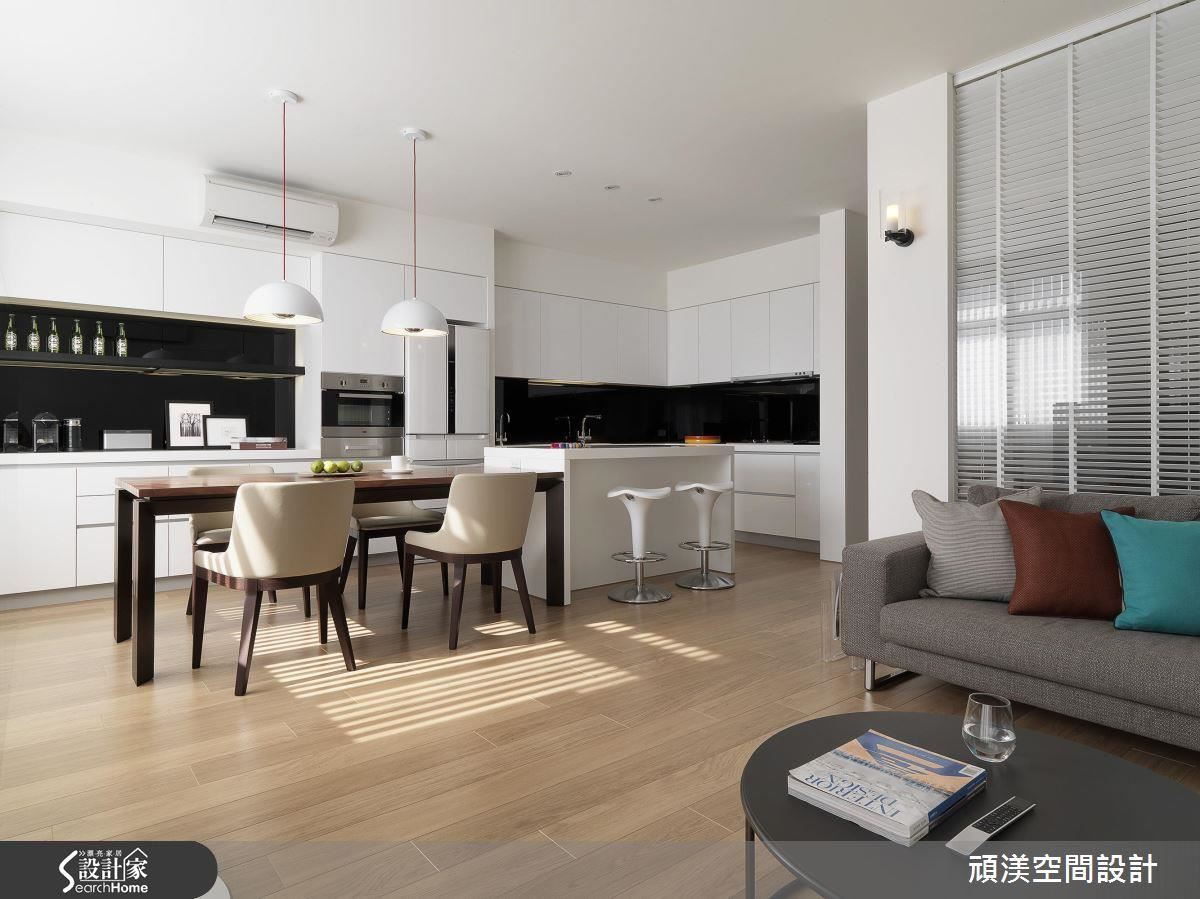 以簡約白色基底 打造澳洲休閒感的獨棟宅