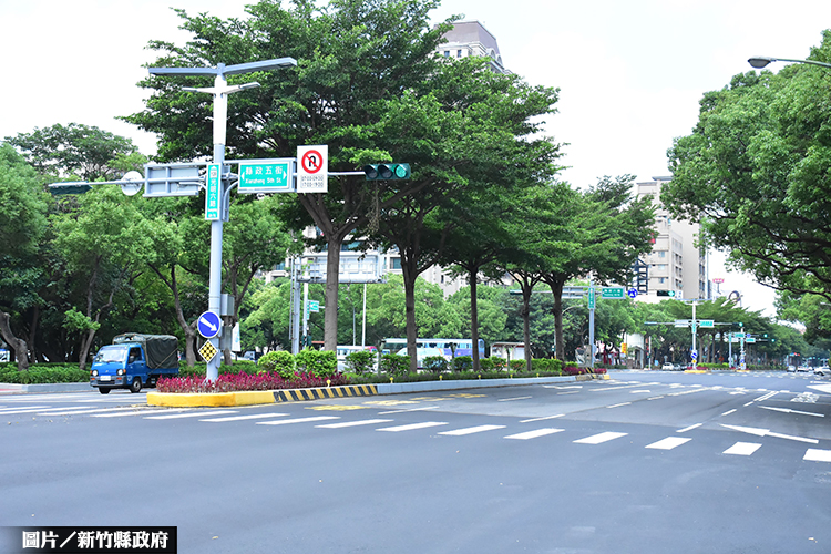 光明六路纜線地下化，重見美麗天際線