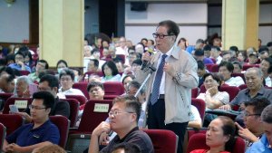 賺錢不必管萬點向好公司靠攏就對了