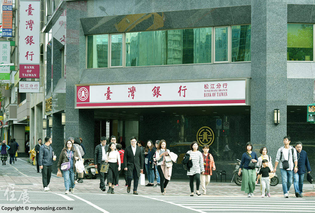 房市冷風颼颼 國銀1月房貸餘額15年來首見衰退