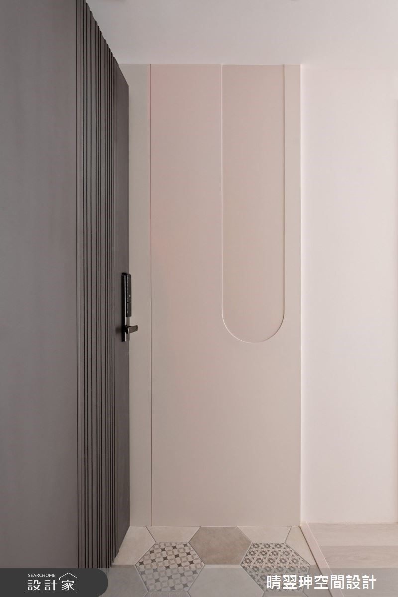 〔開箱影片〕水磨石中島讓我家就像韓系咖啡廳！臥榻成為毛孩曬太陽的小角落