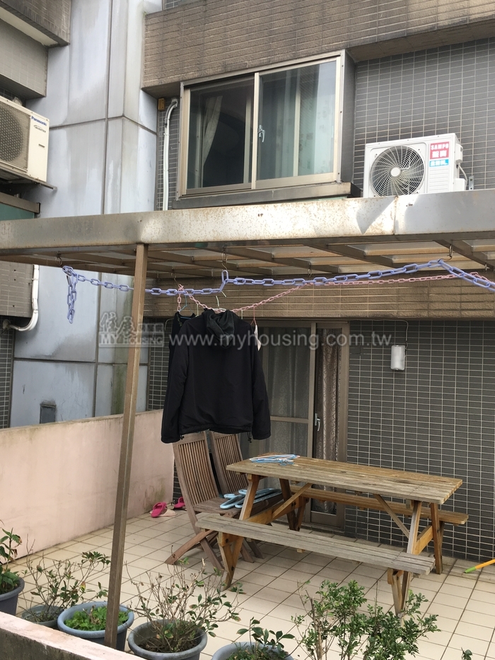 搭棚架要不要繳房屋稅？　頂樓、一樓大不同