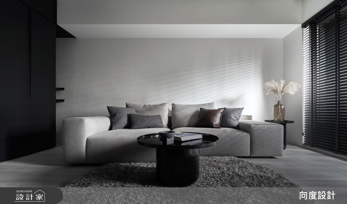 洄流的深度空間，光影與沈穩調性交織24坪現代宅