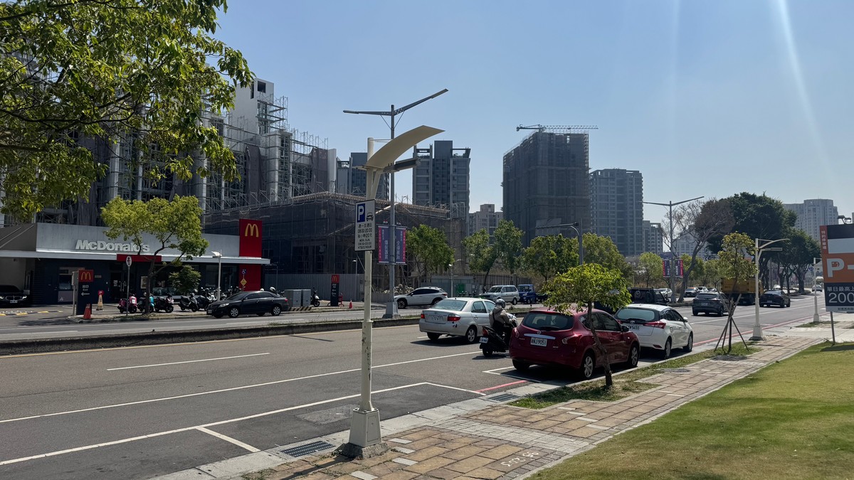 房價跌了還是買不起！全台房貸負擔率仍41.46％　地方政府陷「土地開發VS...