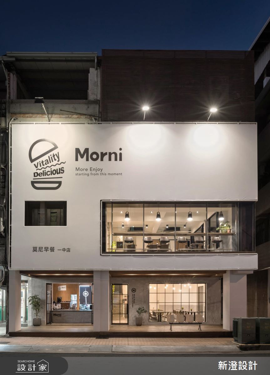 網美IG打卡熱點！空間破了一個洞的新奇早午餐店 