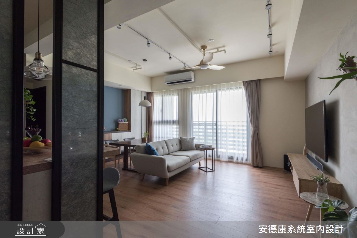 療癒風吧檯不打烊！白天是輕食餐館，夜晚變私人酒吧！