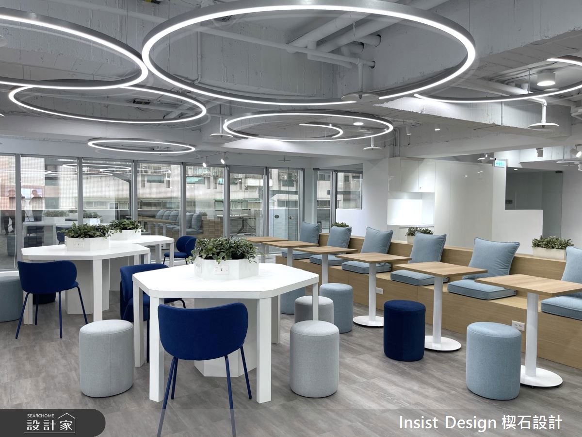 翻轉 150 坪老屋！輕工業風辦公室設計打開格局，讓工作更有互動