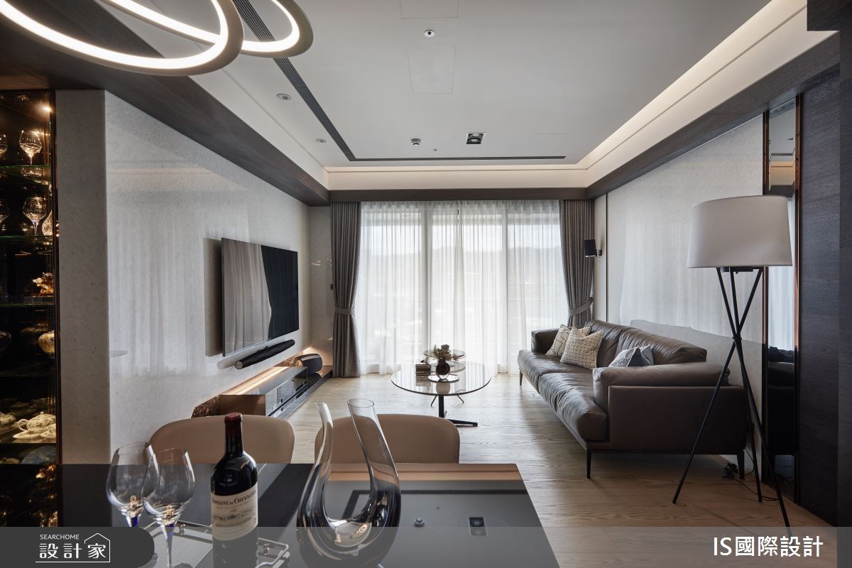 時尚機能中島、精品級更衣間！在 27 坪現代宅，濃縮豪宅風格靈魂！