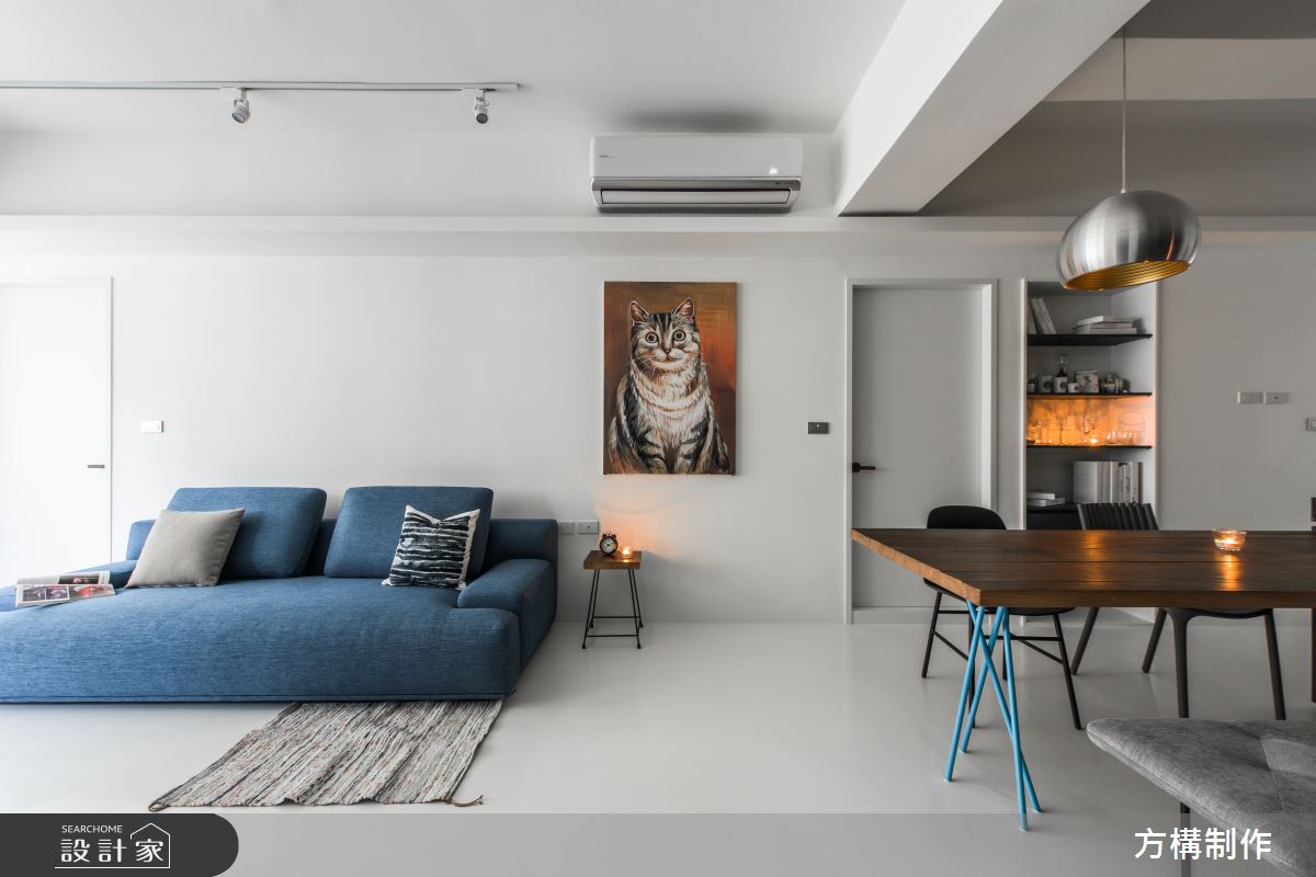 老屋時髦現身！變身 2 個人的白色居家小藝廊