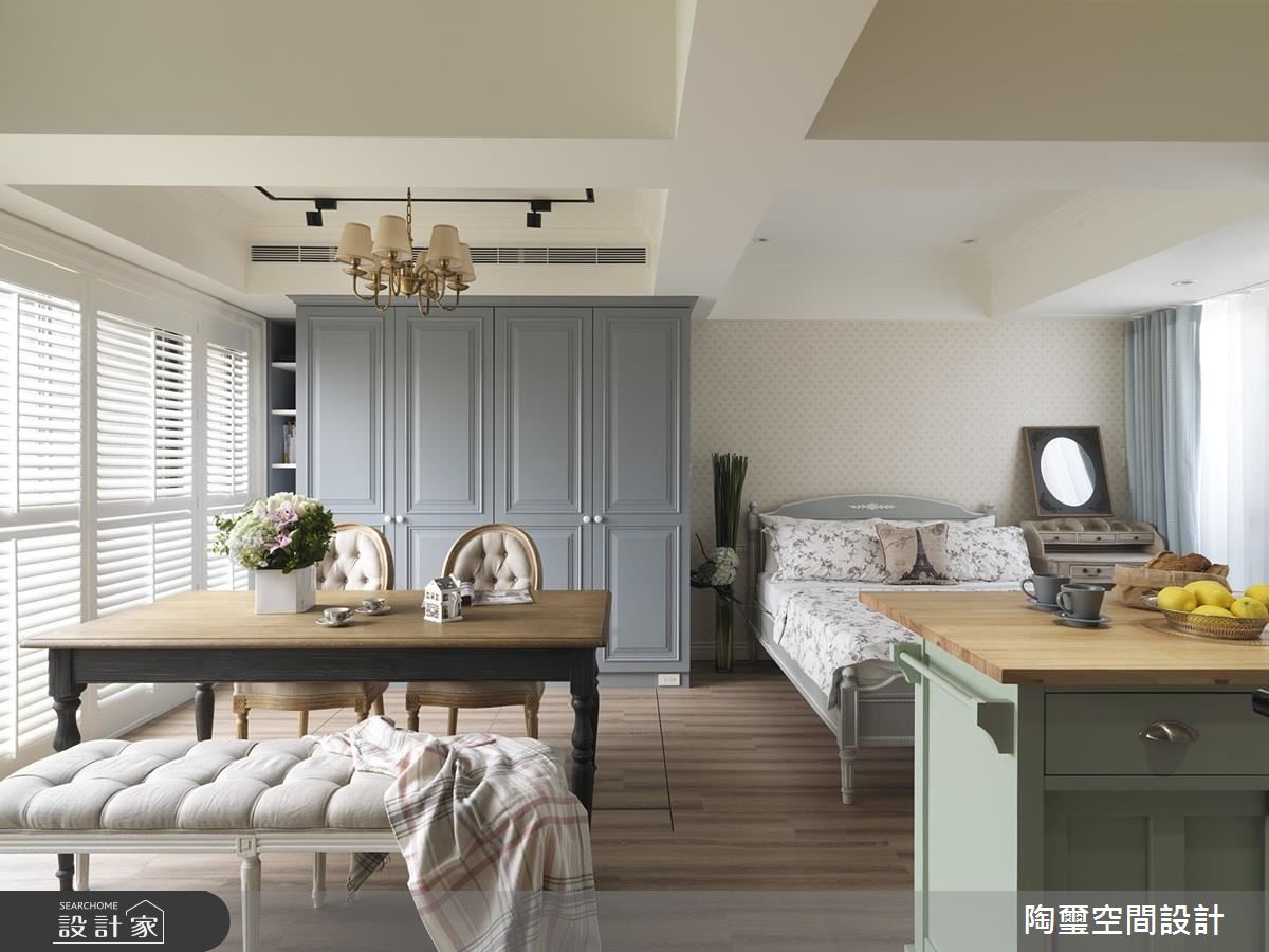 來過粉嫩棉花糖系新婚生活！小夫妻的 11 坪夢幻鄉村宅