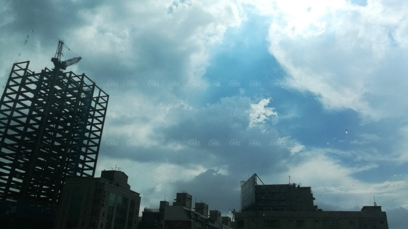 打炒房？政院諸公 你們抓錯人了