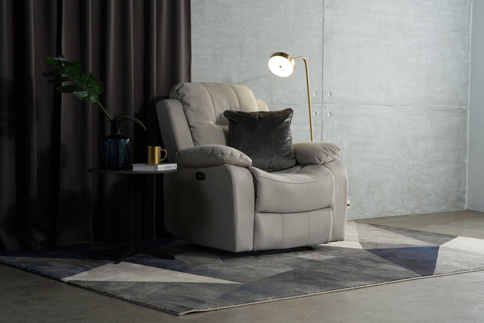 最適合送父母或長輩的禮物是什麼?當然要推薦電動沙發！