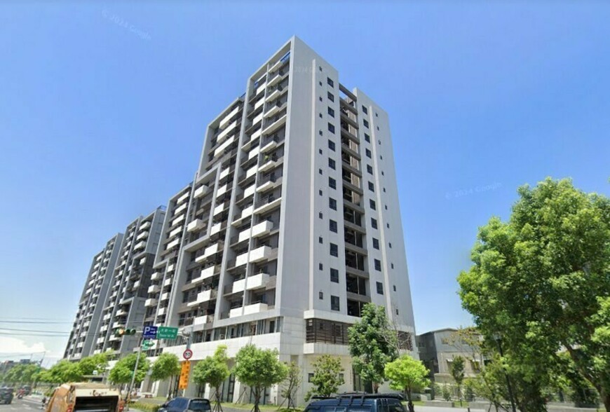 社宅首例！女租戶出國「放任9貓自生自滅」釀4幼貓墜樓亡 遭強制驅離並列...