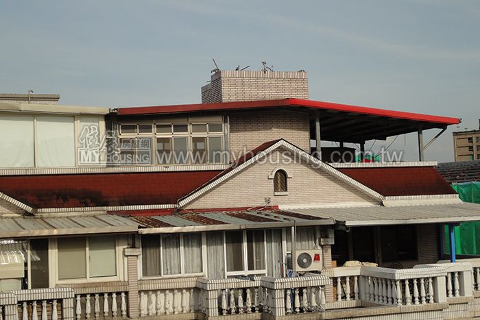 頂樓違建變身　高雄太陽光電正夯