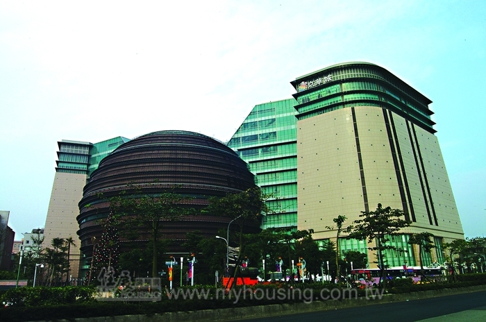 京華城傳出售　市價估500億元