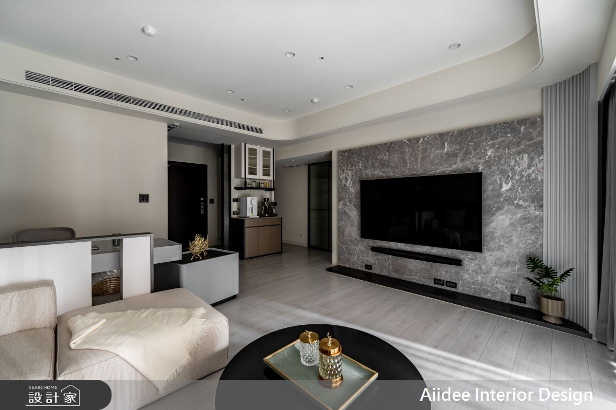 在高雄打造現代輕奢風豪邸!開放式設計一次滿足大理石電視牆、電器櫃與高...