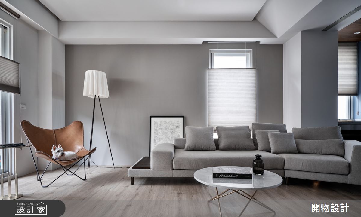 一家五口的30坪新生活，原屋況採光不足、動線不佳，爆改後竟變成暖木灰...