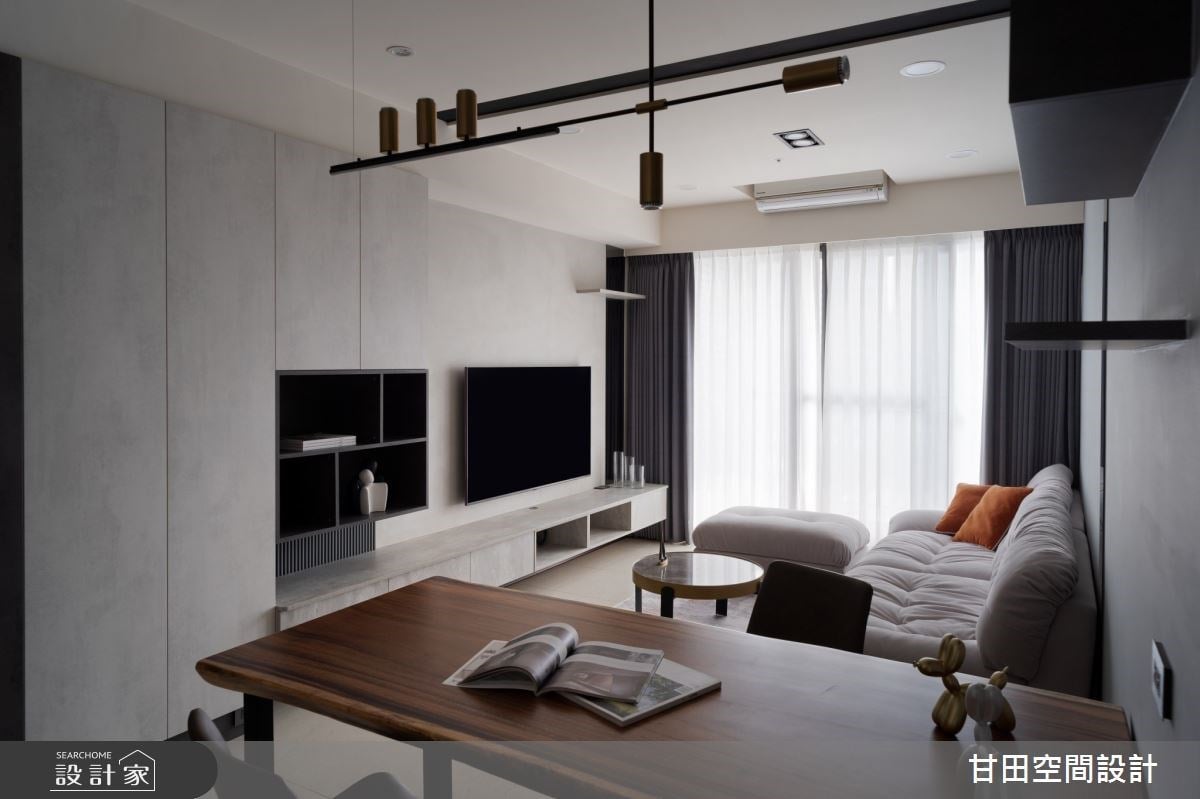 新成屋完美裝修範例！玄關大收納＋客廳大餐桌，22 坪簡約宅讓把生活變好...
