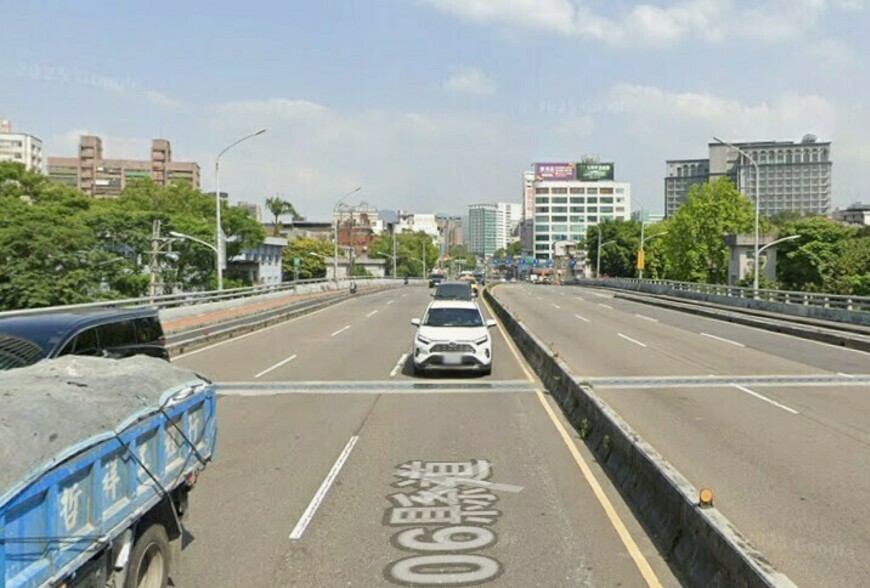 新北土地標售熱點聚焦！秀朗橋住宅區每坪破百萬、林口AI園區科技大廠搶...