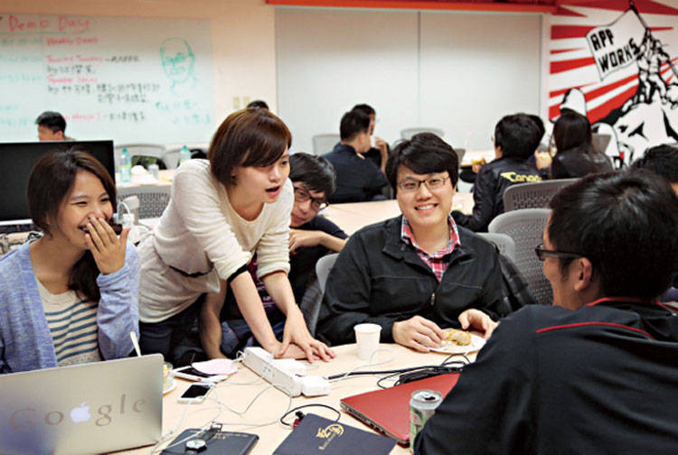 全球45國、5萬人參與創業報告