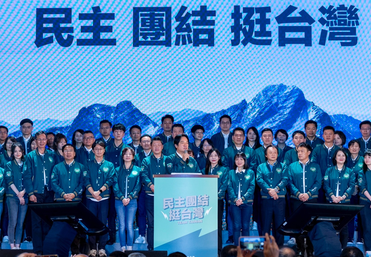 居住正義路漫長 蔡英文喊話：讓賴清德接手做