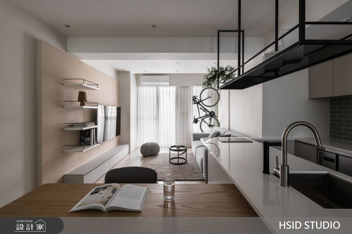22 坪老屋改造日式混搭宅，中島廚房實踐女屋主烘焙夢
