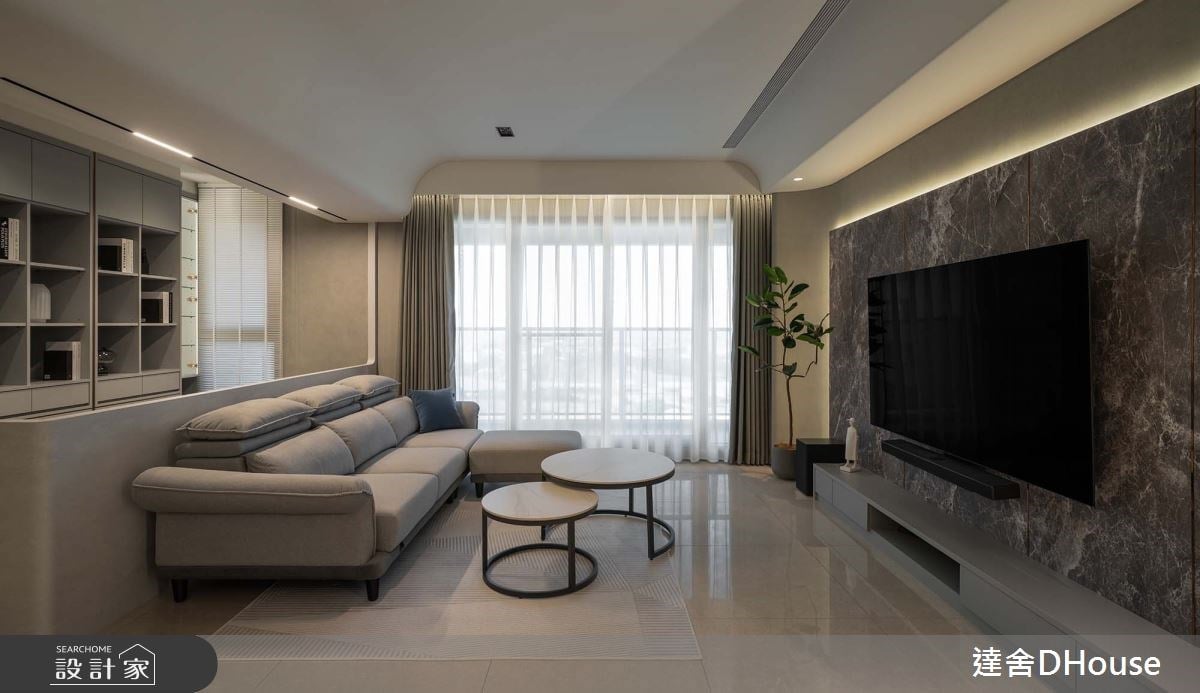 在簡約中增添一絲溫暖的黑、白、灰現代美宅！無論在哪個角落，都令人感...