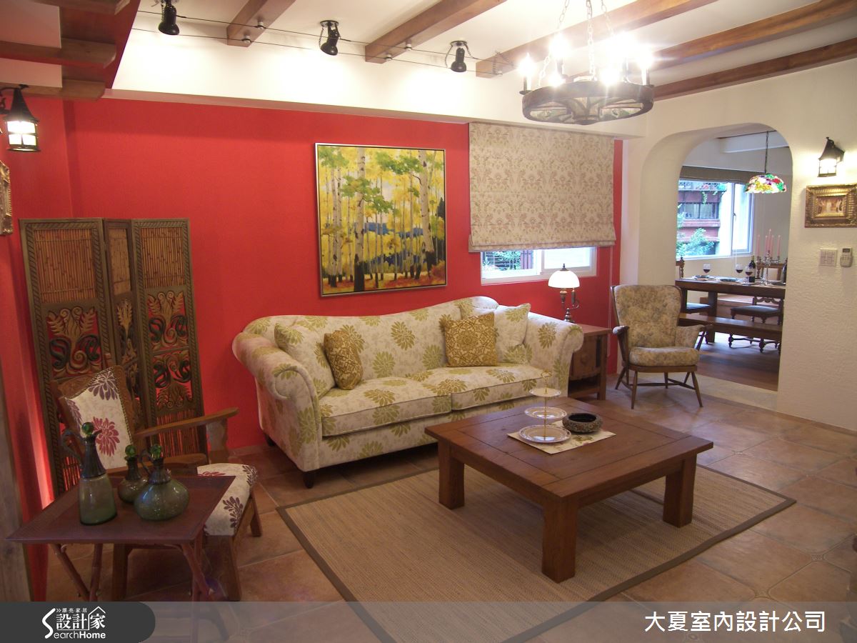 凝望西班牙小紅樓 猶如鄉村油畫的居家風景